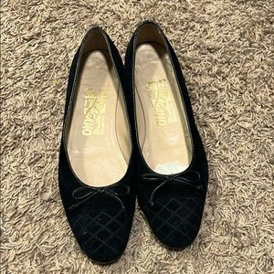 Ferragamo ballet flat dress shoe